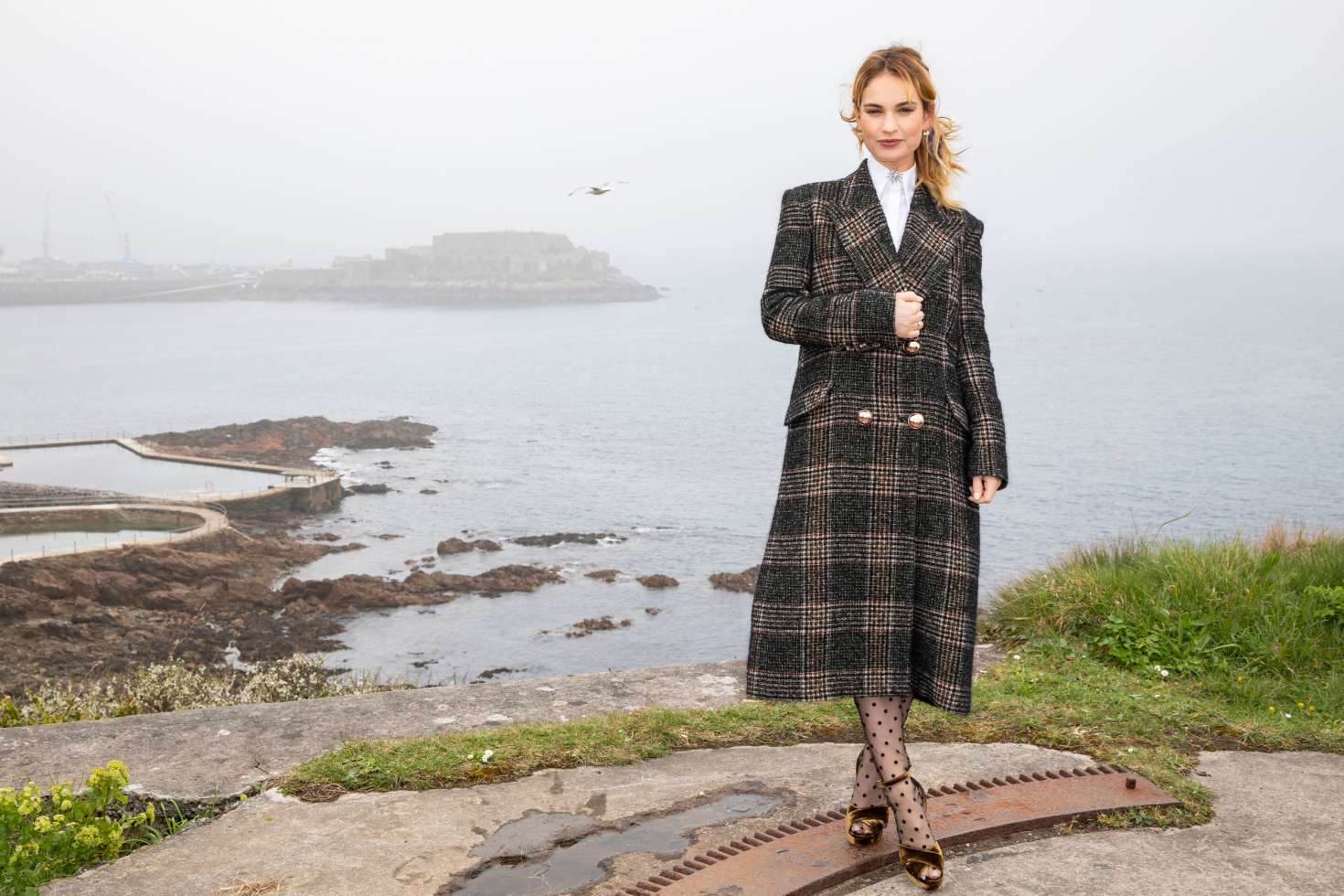 Lily James 2018 : Lily James: The Guernsey Literary and Potato Peel Pie Society Photocall -16