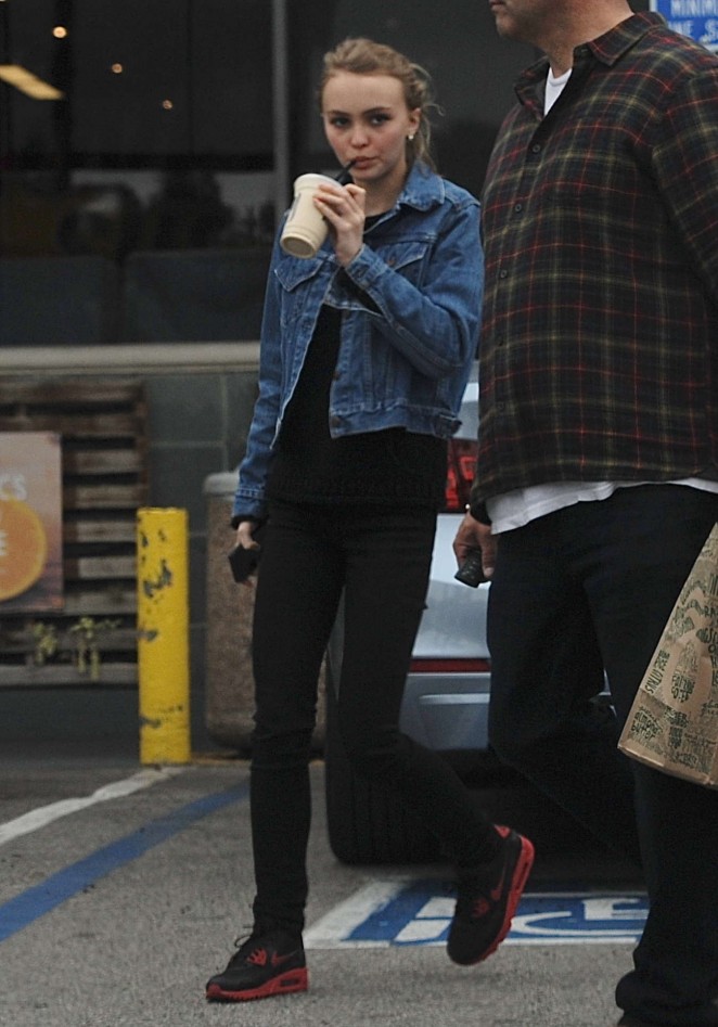 Lily Rose Depp - Leaving Whole Foods in Los Angeles