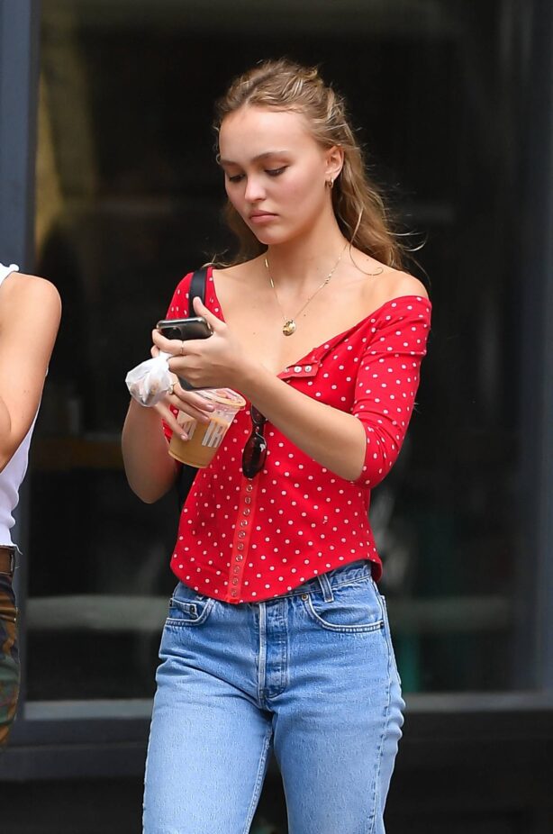 Lily-Rose Depp - Out for a coffee with a friend in New York