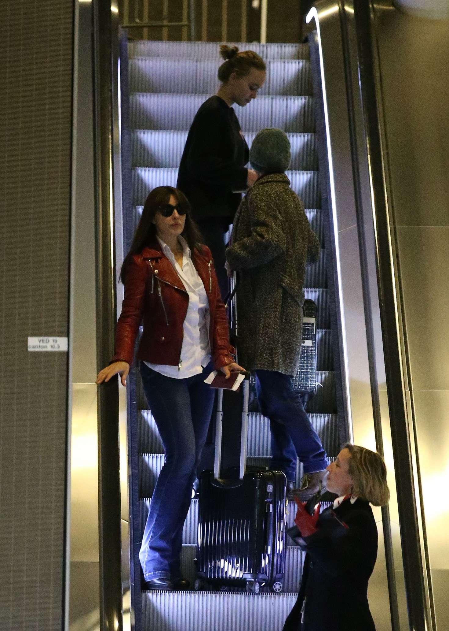 Lily Rose Depp Vanessa Paradis & Monica Bellucci at airport in Paris ...