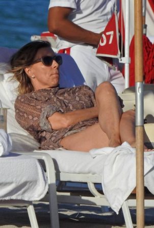 Linda O'Leary - Seen at the beach in Miami