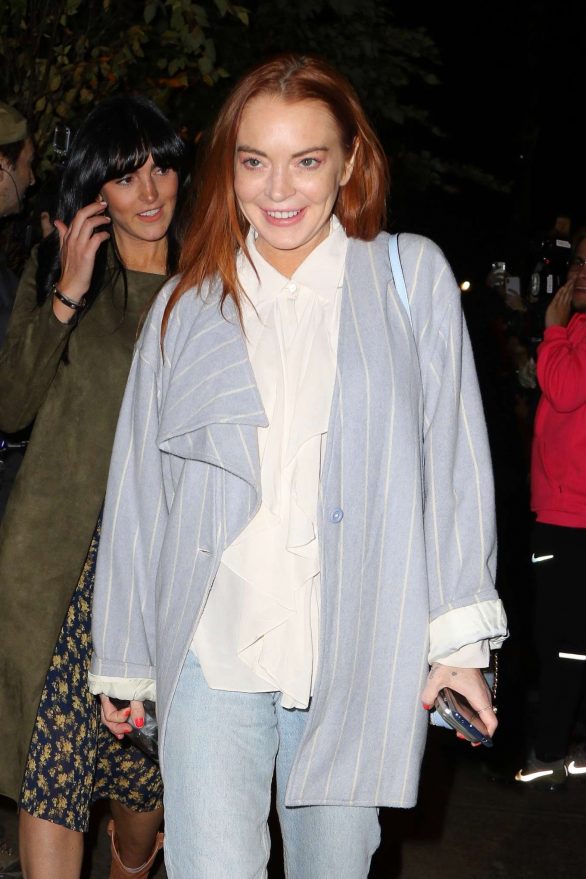 Lindsay Lohan in Jeans - Leaving the Mercer Hotel in New York