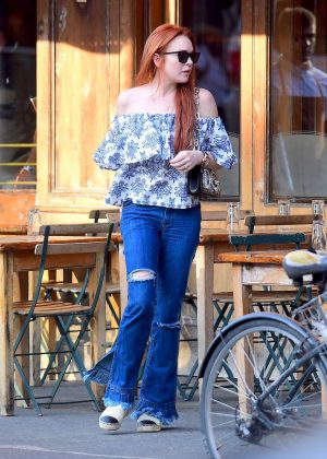 Lindsay Lohan in Jeans with friend out in New York City