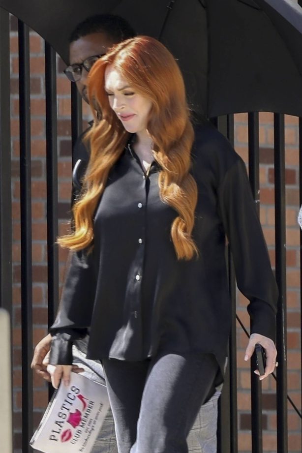 Lindsay Lohan - Spotted while out in Los Angeles