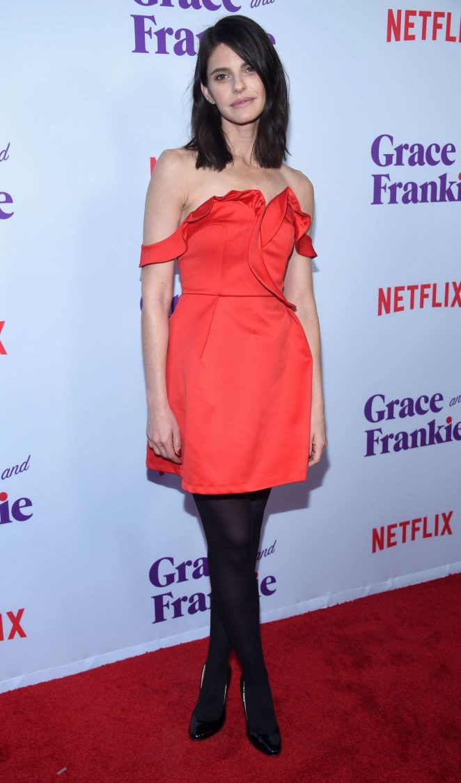 Lindsey Kraft - 'Grace and Frankie' Season 3 Premiere in Los Angeles