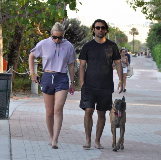 Lindsey Vonn - Seen with her new boyfriend Diego Osorio in Miami Beach