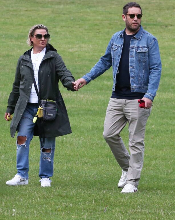 Lisa Armstrong - With new boyfriend in a park in West London