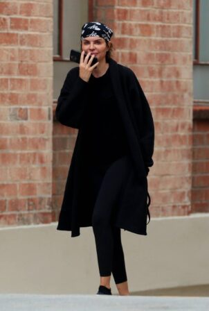 Lisa Rinna - In a black coat for an outing in Los Angeles
