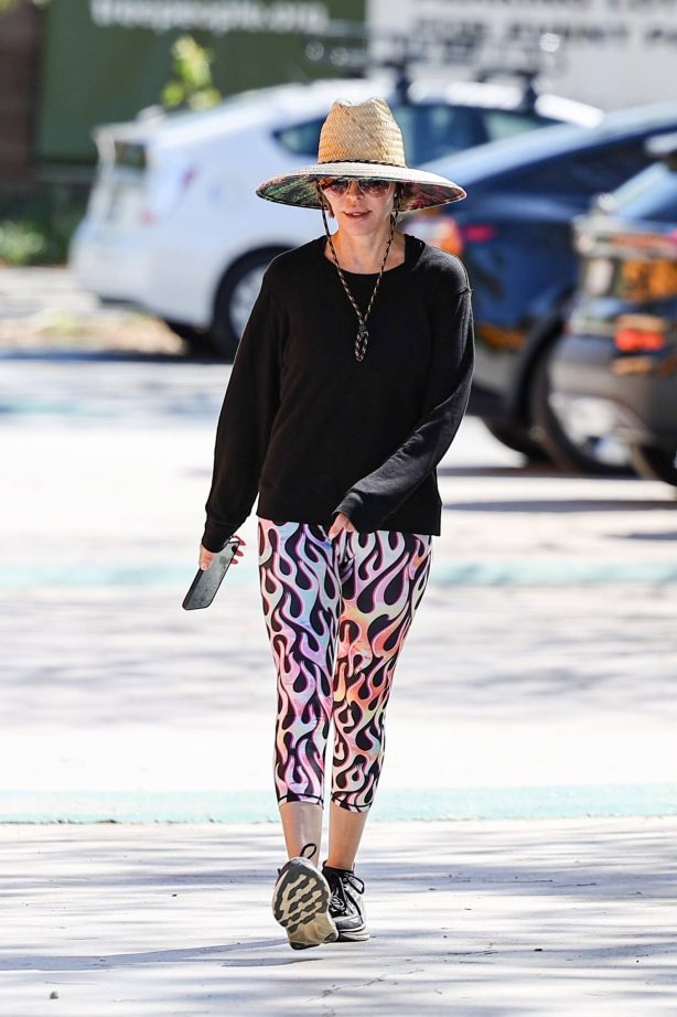 Lisa Rinna - On a solo hike in Los Angeles