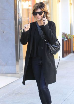 Lisa Rinna - Shopping on Rodeo Drive in Beverly Hills