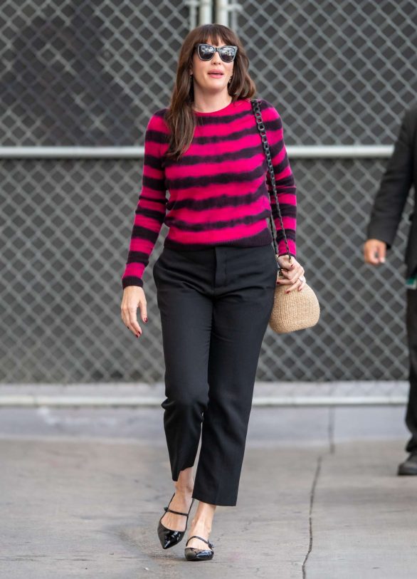 Liv Tyler - Arriving at 'Jimmy Kimmel Live!' in Los Angeles