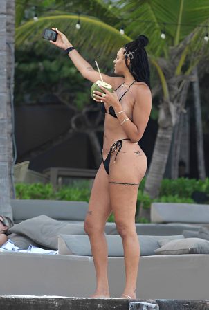 Liz Cambage - In a bikini on a her vacation in Tulum