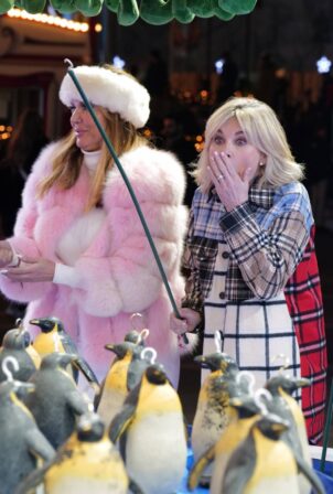 Lizzie Cundy - With Anthea Turner rides at Winter Wonderland in Hyde Park