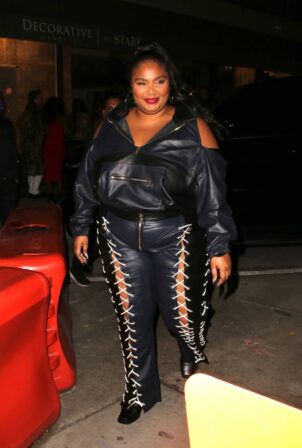 Lizzo - Steps out for dinner at Craig’s in West Hollywood