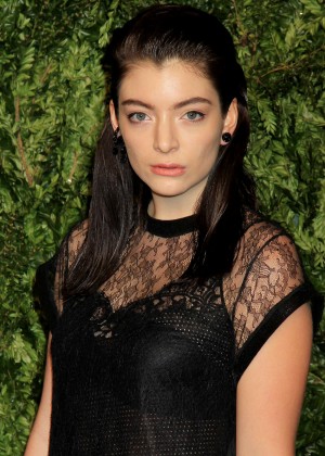 Lorde - 2015 CFDA/Vogue Fashion Fund Awards in NYC