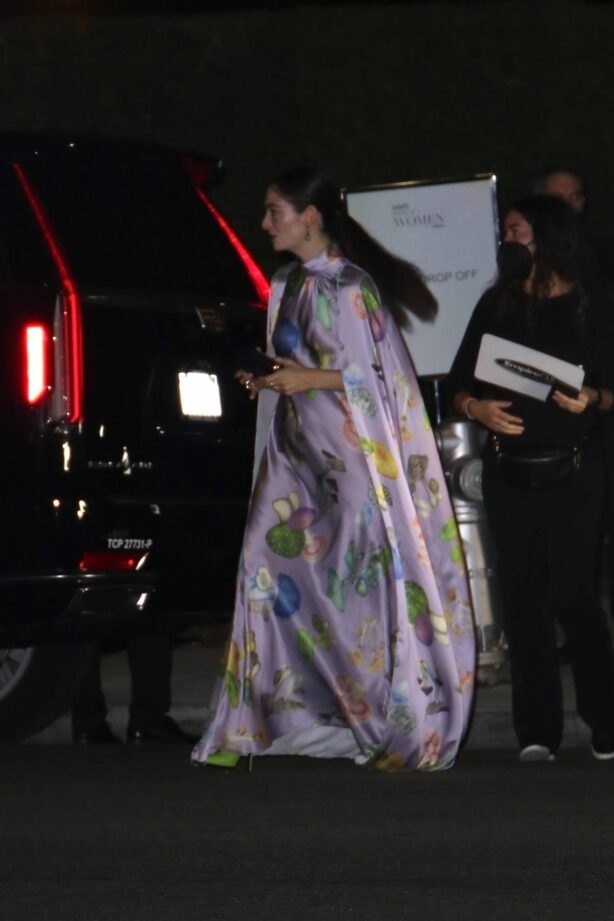 Lorde - Gets escorted by police after The Variety Women’s Party in Beverly Hills