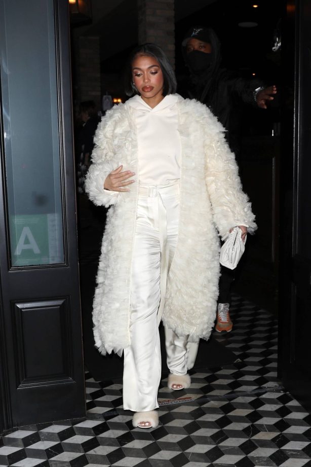 Lori Harvey - Seen while exiting Craig's restaurant after having dinner in West Hollywood