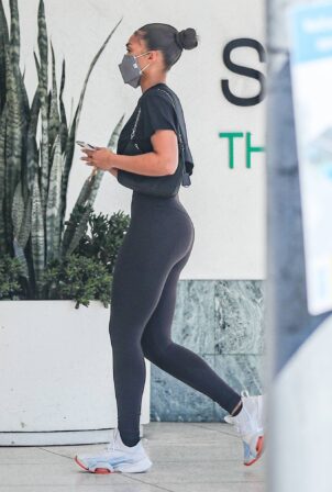 Lori Harvey - Shows off her curves in leggings in Beverly Hills