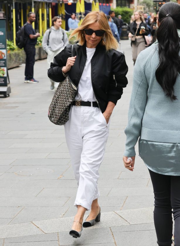 Louise Redknapp - Stepping out at Global radio in London