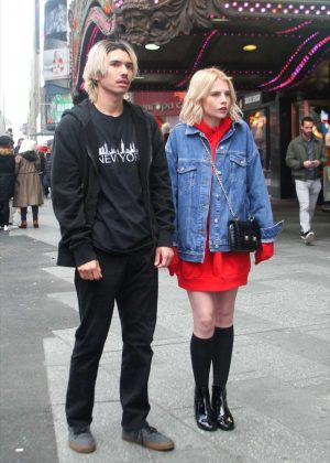 Lucy Boynton and Benjamin Barrett on set for 'The Politician' in New York