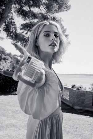 Lucy Boynton - Chloé Signature Rose Tangerine 2020 photoshoot