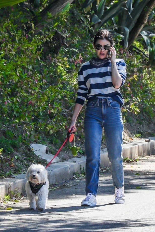 Lucy Hale - Looks casual as she out for a solo dog walk