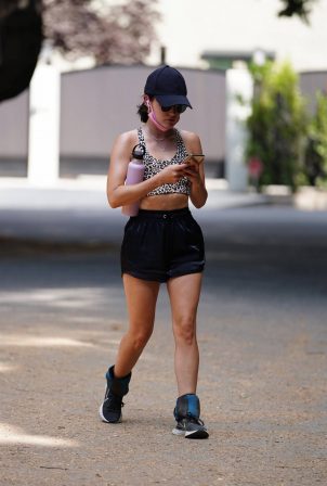 Lucy Hale - Looks sporty on a hike at Fryman Canyon in Studio City