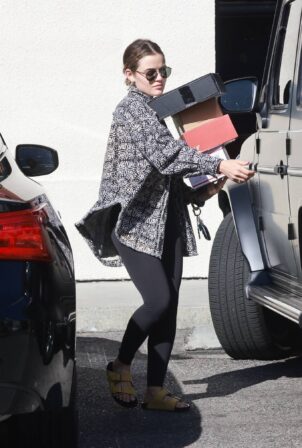 Lucy Hale - Seen at local UPS store in Los Angeles