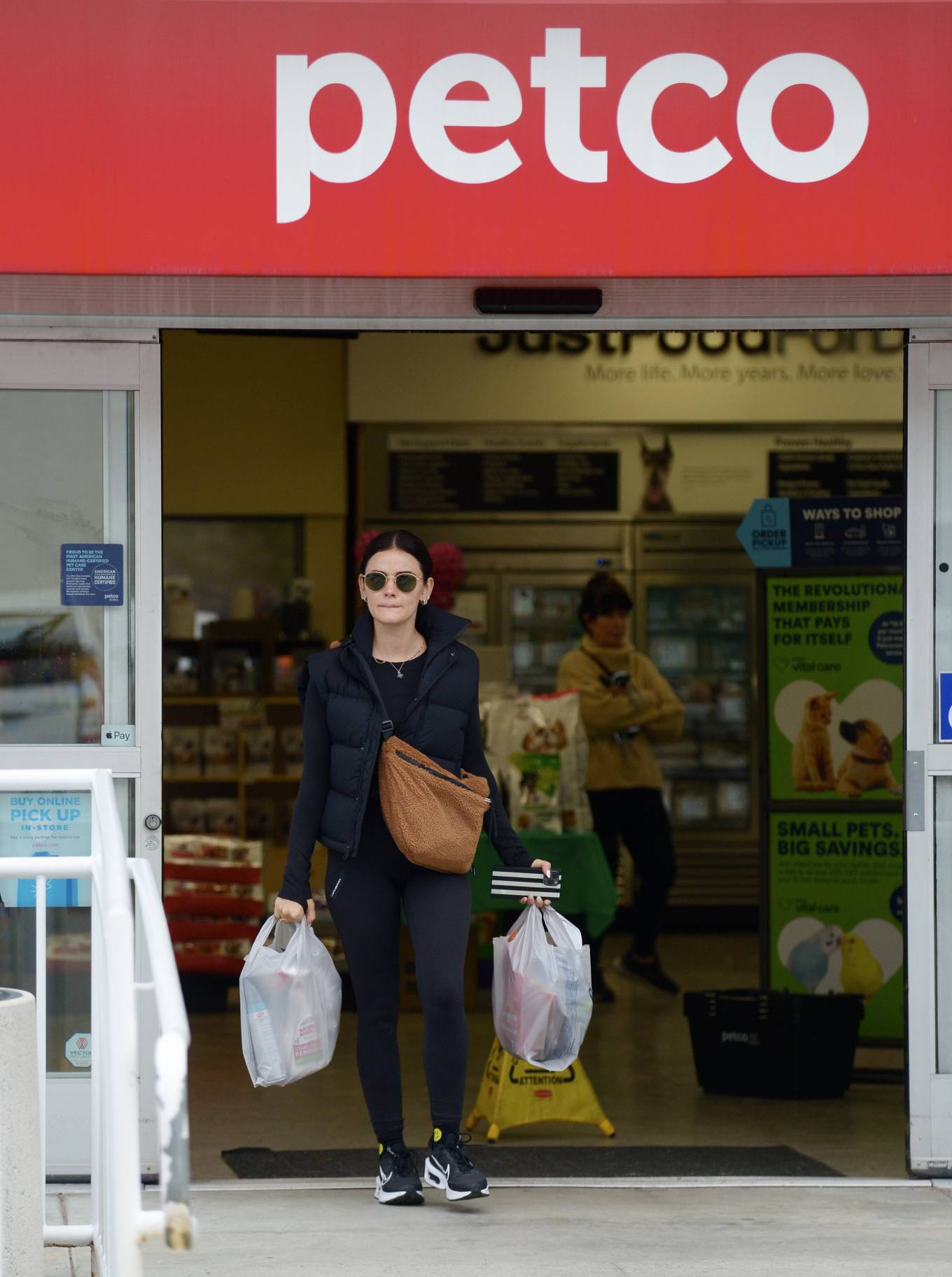 Lucy Hale 2023 : Lucy Hale – Shopping for dog food at Petco in Los Angeles-04