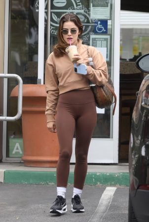 Lucy Hale - Stops for a pick-me-up at The Coffee Bean and Tea Leaf in Studio City