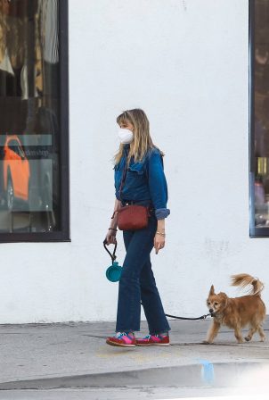 Lucy Punch - Walks her dog in West Hollywood