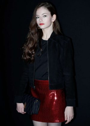 Mackenzie Foy - Saint Laurent Fashion Show in Paris