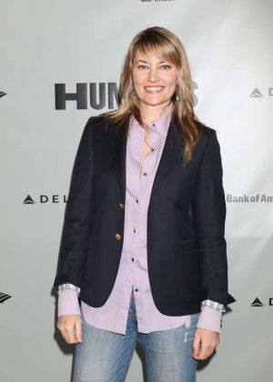 Madchen Amick - Opening night of the 'Humans' in LA