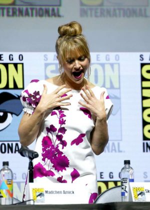 Madchen Amick - 'Riverdale' Panel at 2018 Comic-Con in San Diego