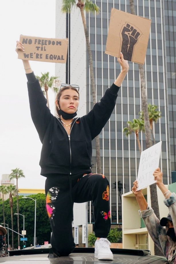 Madison Beer - Joins the protests against the killing of George Floyd in Los Angeles