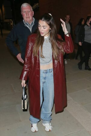 Madison Beer - Leaving her Life Support Tour gig in London