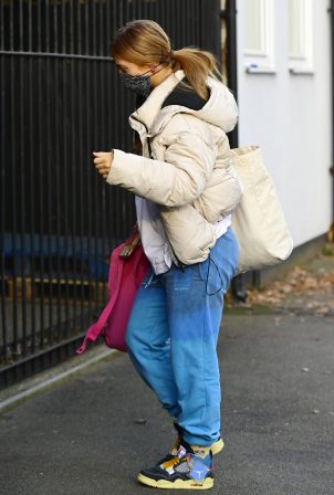 Maisie Smith - With partner Gorka Márquez arrive for Strictly Come Dancing rehearsals