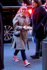 Maisie Williams - Arrives back at her hotel in New York