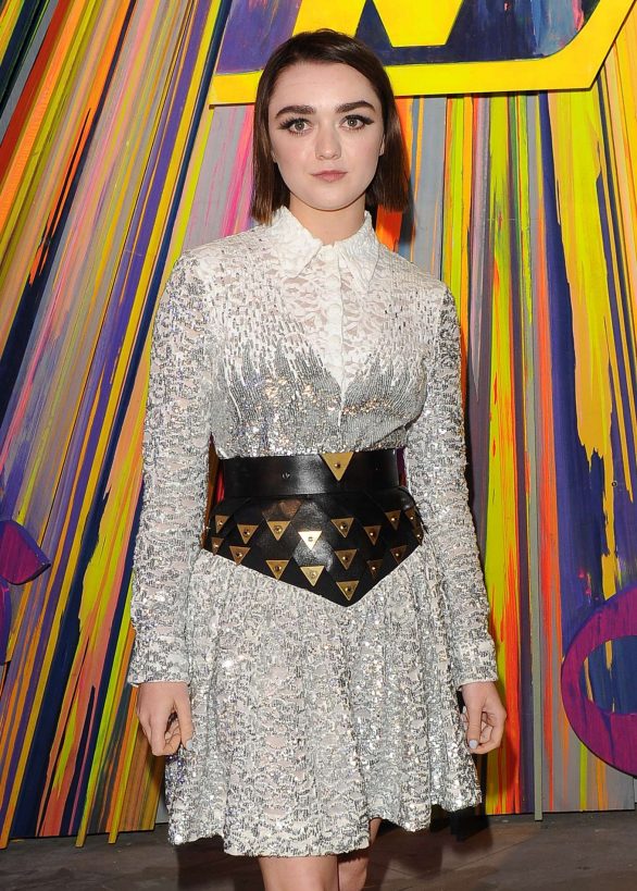 Maisie Williams - Grand Reopening of the Flagship Louis Vuitton Store on Bond Street in London