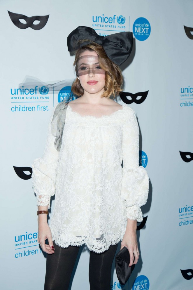 Majandra Delfino - 2015 UNICEF Black & White Masquerade Ball in LA