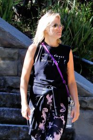 Malin Akerman - Goes at Griffith Park in Los Angeles