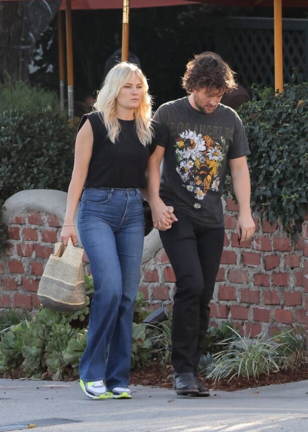 Malin Akerman - Holds hands with her husband Jack Donnelly in Los Feliz