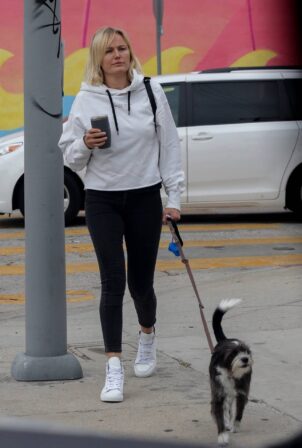Malin Akerman - Walks her dog in Los Feliz