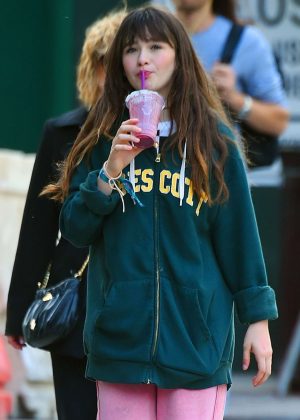 Malina Weissman - Out in New York