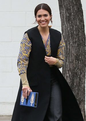 Mandy Moore - Out in Beverly Hills