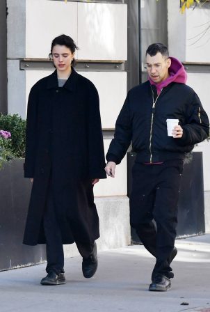 Margaret Qualley - With husband Jack Antonoff on a stroll in New York