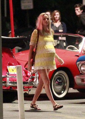 Margot Robbie - Filming 'Once Upon a Time in Hollywood' in LA