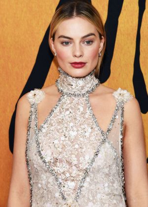 Margot Robbie - 'Mary, Queen of Scots' Premiere in New York