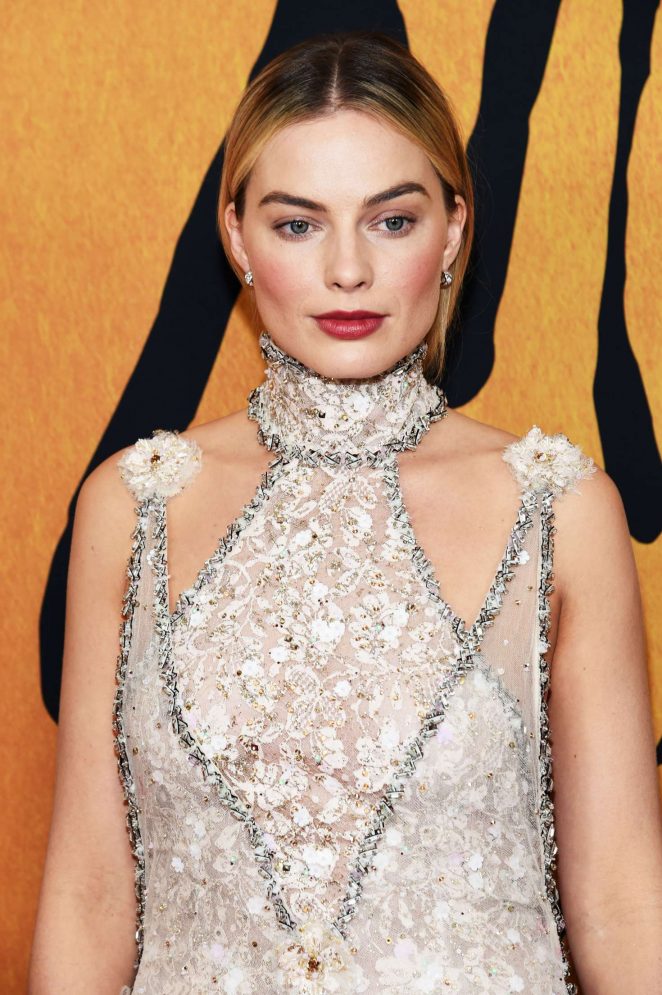 Margot Robbie - 'Mary, Queen of Scots' Premiere in New York