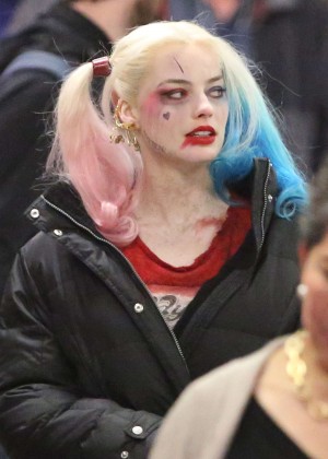 Margot Robbie - On Set Of 'Suicide Squad' in Toronto